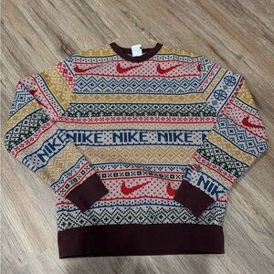 Nike Sportswear Club Fleece Holiday Crewneck